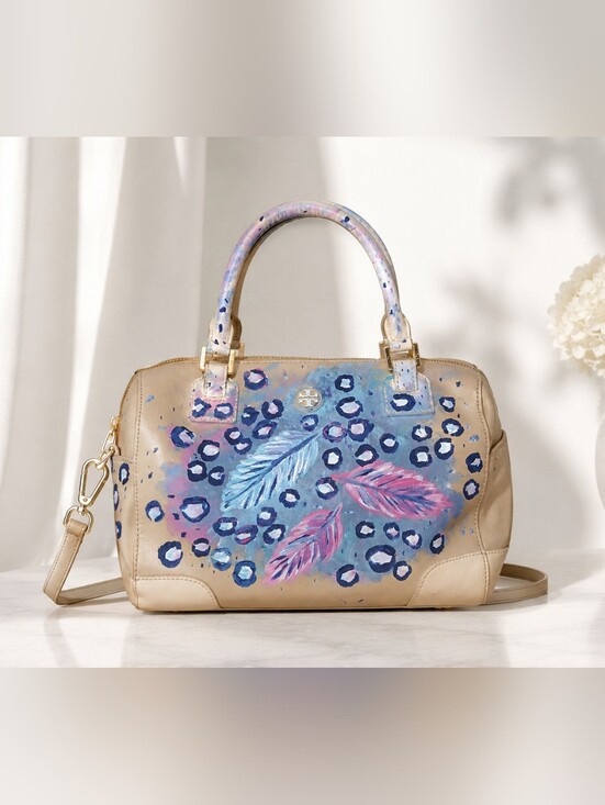 Tory Burch Handbags - Tory Burch Artist Painted Leather Bag